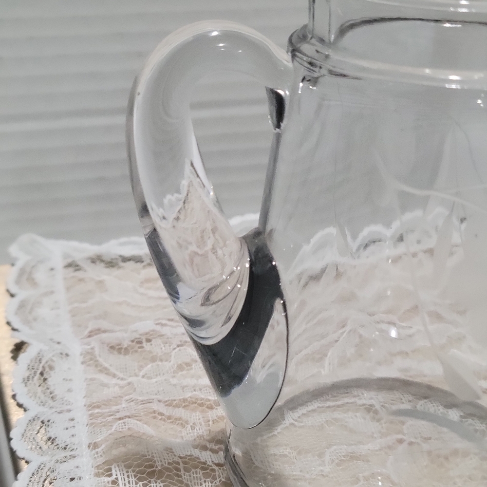 Vintage Heisey Glass Etched Floral Creamer Syrup Pitcher Metal Lid With Spring - Picture 15 of 16